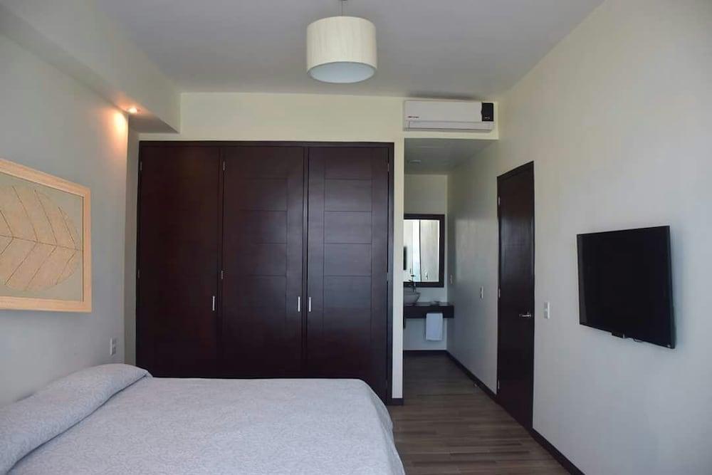 Hotel Blaze Hotel&suites 3*